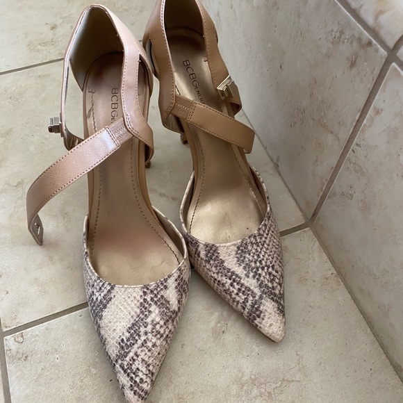 Snakeskin Heels - Picture 1 of 5